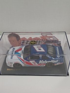 Mark Martin Thunderbird /Red  White Blue Nascar #6 Valvoline/hamilton Collect.